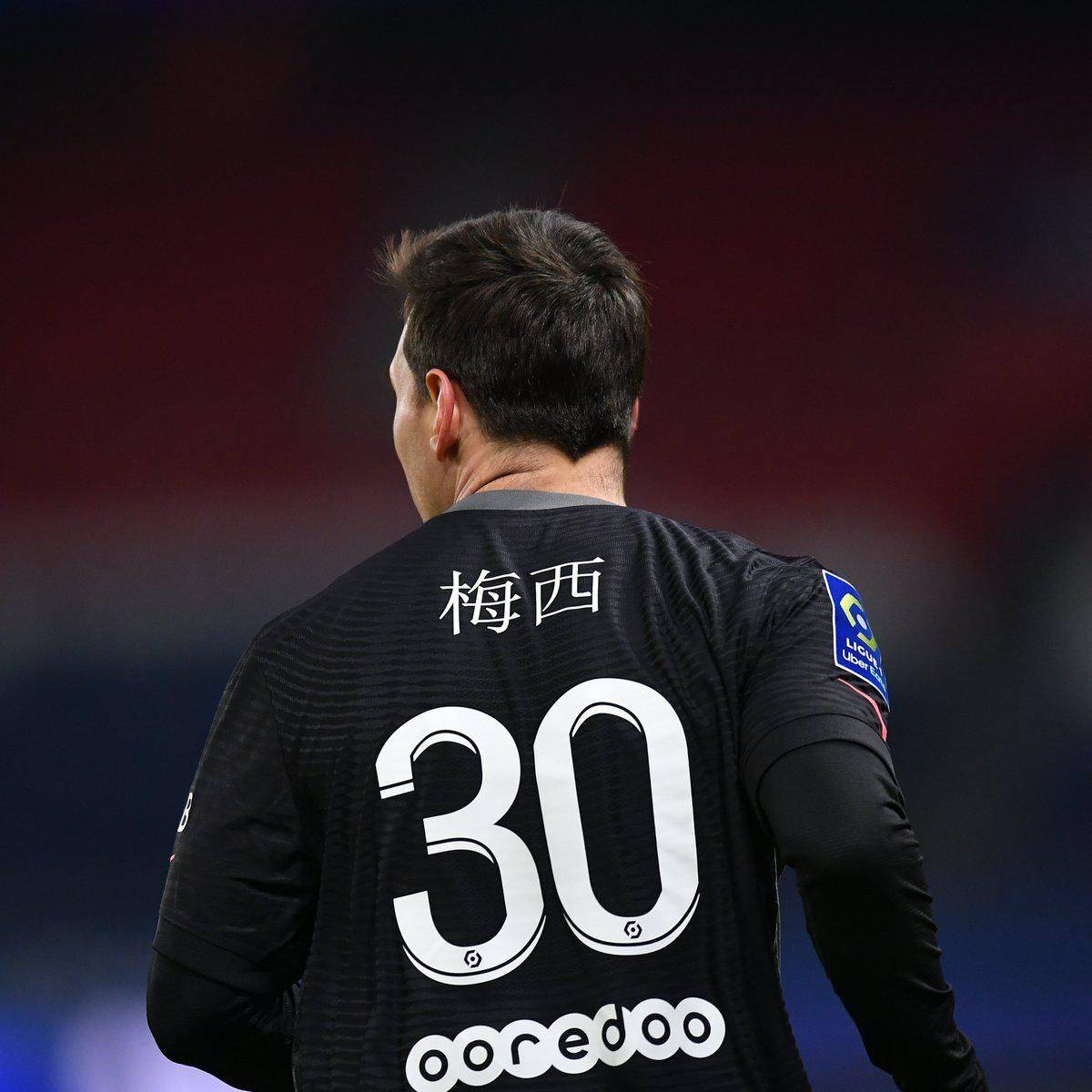 不仅引起了